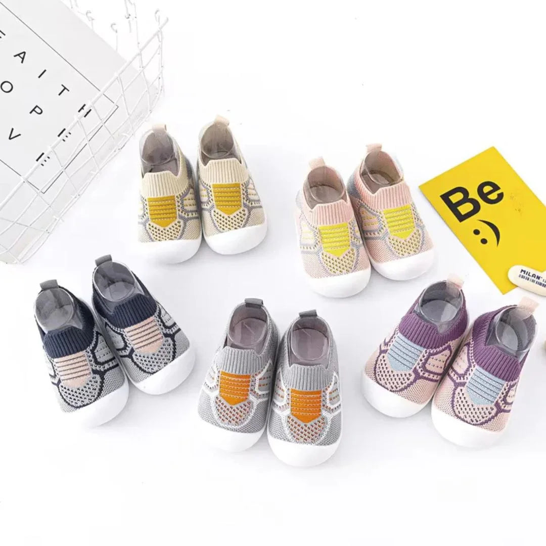 SnugPaws – Kinder Slip-On Socken Schuhe ab 1 Jahr | Flexibler Indoor-Komfort