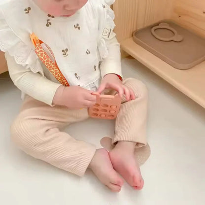 SiliPop™ - Zappel-Zahlenblock und Beißring aus Silikon für Babys