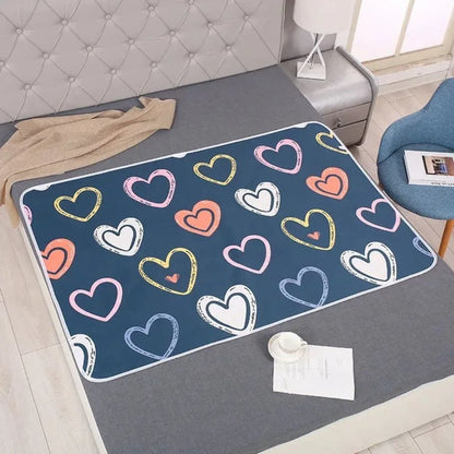 SnugglyNest™ – Wasserdichte Wickelunterlage für Kinder ab 0+ – Hält das Bett Trocken