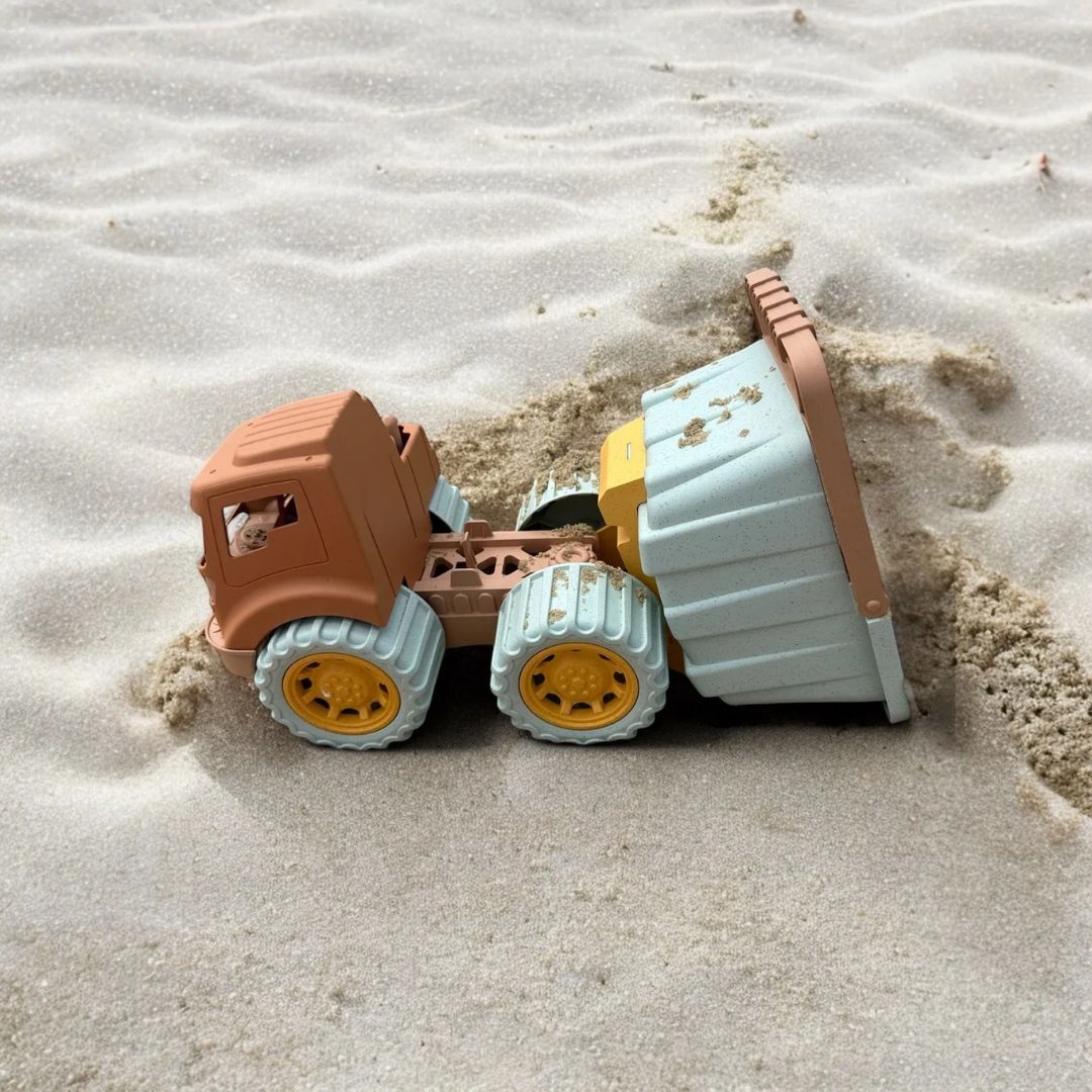 DiggerFleet – Sand-LKW-Set für Kinder ab 3 Jahren – Entfacht die Fantasie im Freien & Praktisches Bauspiel