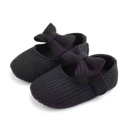 GlowSteps™ – Baby Mädchen Leuchtende Slip-On Socken Schuhe 0–12 Monate | Weicher Indoor-Komfort