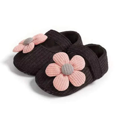 GlowSteps™ – Baby Mädchen Leuchtende Slip-On Socken Schuhe 0–12 Monate | Weicher Indoor-Komfort
