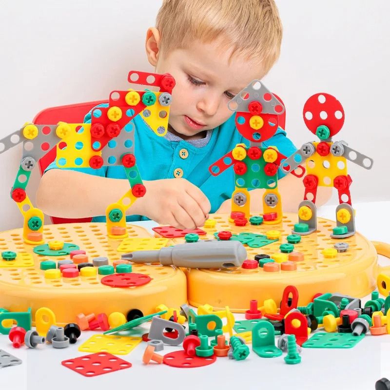 PuzzleCraft - STEM Building Toy Set mit Bohrer & Schrauben - Kreativer Puzzle-Bausatz - Für Kinder ab 3 Jahren