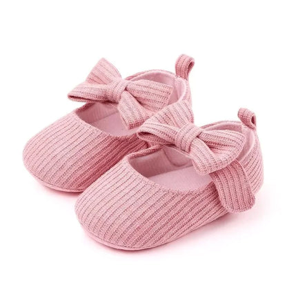 GlowSteps™ – Baby Mädchen Leuchtende Slip-On Socken Schuhe 0–12 Monate | Weicher Indoor-Komfort