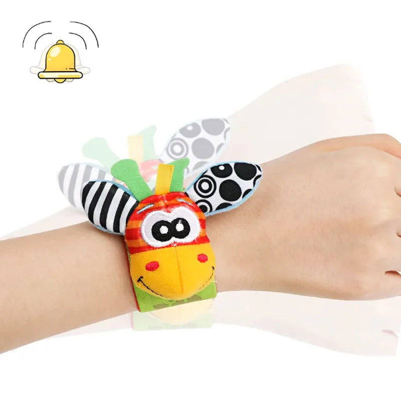 SensoryPlush- Weiche, rasselnde Socken und Armbänder für die ersten Entdeckungen